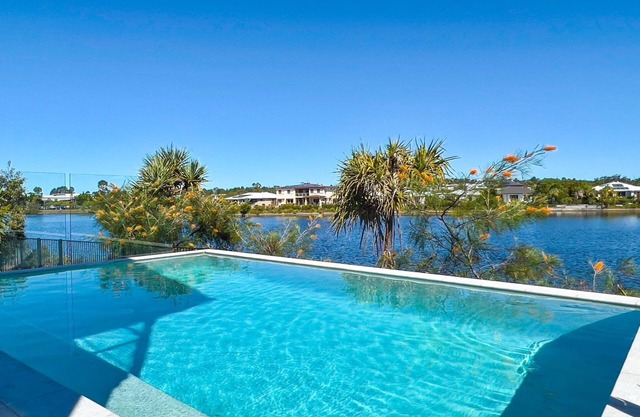 Serenity Lake House - Waterfront Four Bedroom Home