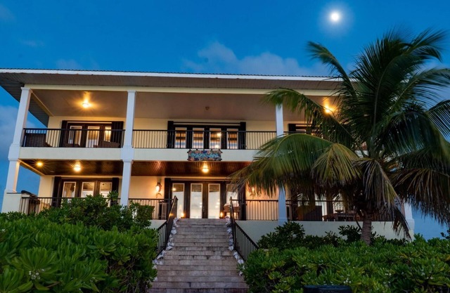 Serenity of San Salvador, Bahamas