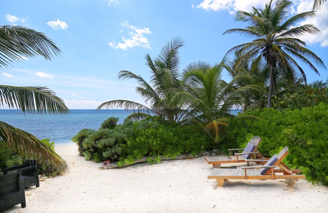Serenity Sands: Villa de 2 dormitorios / 2 baños en Bodden Town, capacidad para 4