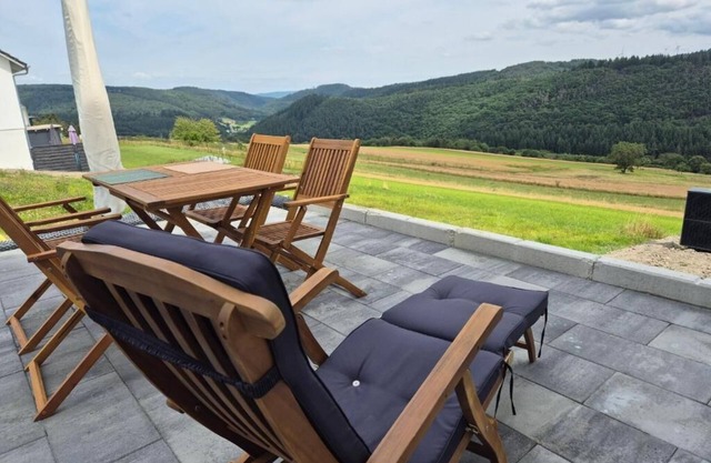 Serenity Vista Retreat Deluxe