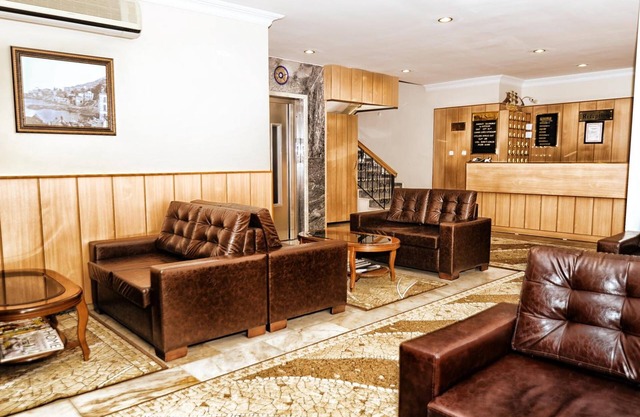 Serenti Hotel