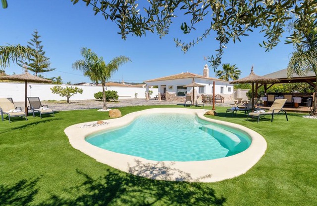 Serrano Country House Heated Pool