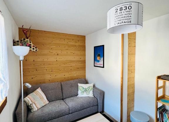 Serre Chevalier, appartement T3, 4 personnes plein sud avec balcon, près des pistes, Meublé touristique 3 étoiles
