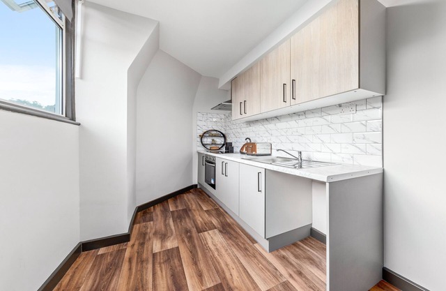 Serviced Ensuite Room Studio Sydenham London Se26