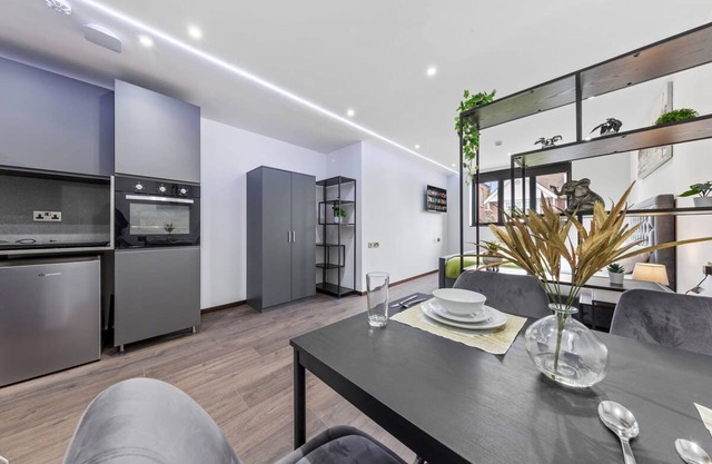Serviced Studio Flat Golders Green Near Hampstead