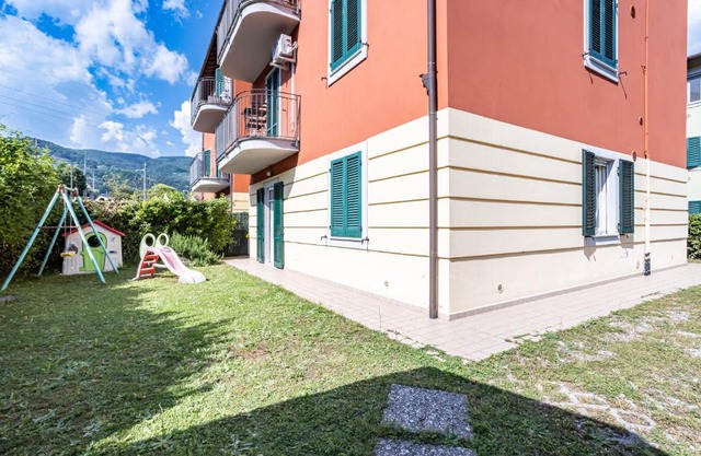 Sesto di Moriano-Cozy Apt with Garden&Parking!