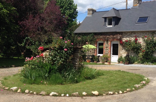 Situado en la hermosa región del sur de Morbihan a tres minutos en coche de Josselin