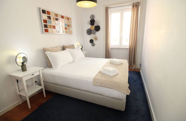 Sete Rios, Near Zoo Lisboa/ free Wifi