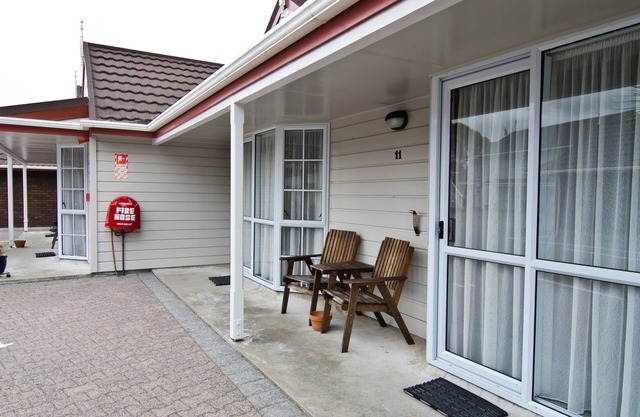 Settlers Motor Lodge