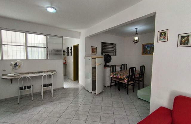 Seu Apto na Praia da Costa 7 Completo 2Q 2B 2S Ar Cond Geladeira Fogao TV Centro Sem escadas