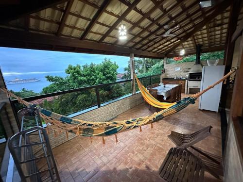 Seu refúgio frente ao mar em Ilhabela