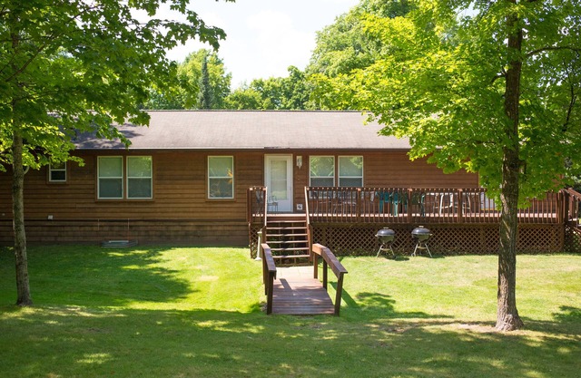 Casa de siete dormitorios en Turtle Lake, con capacidad para 24 personas