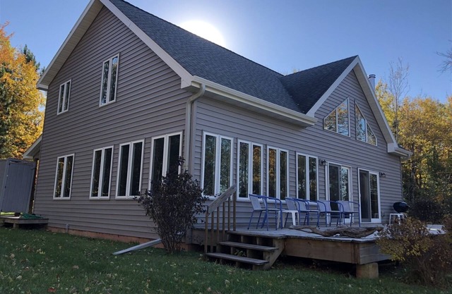 Seven Hearts - Family Home with Guest House and Lake Superior Access!
