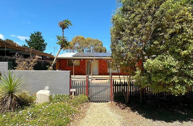Seven Mile Escape House B - Close to Airport