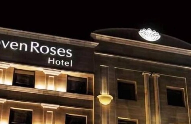 Seven Roses Hotel