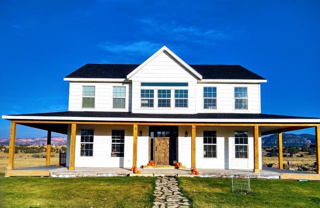 Sevier River Farmhouse 1
