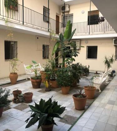 Sevilla San Bernardo apartamento
