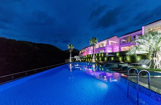 SG VILLA & HOTEL