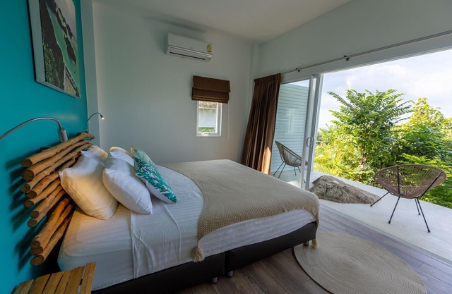 Sombras del azul - Chic mar tropical de la villa