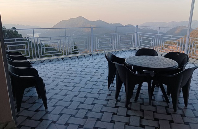 Shadhna Holiday Homes