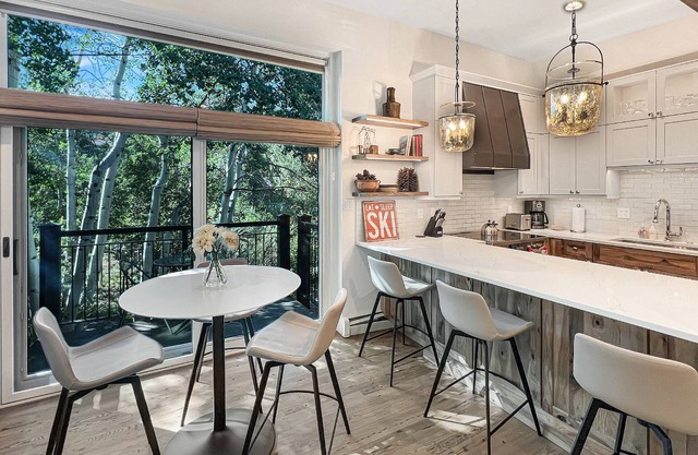 Shadowbrook Condos by iTrip Aspen Snowmass