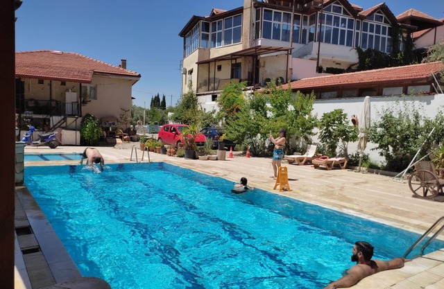 Shah Sultan Ozturk Hotel
