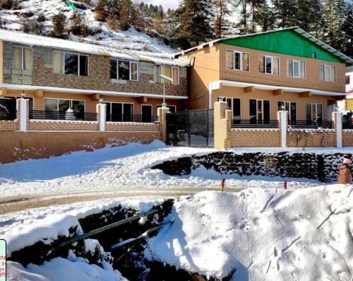 Shail Shikhar Heritage Inn