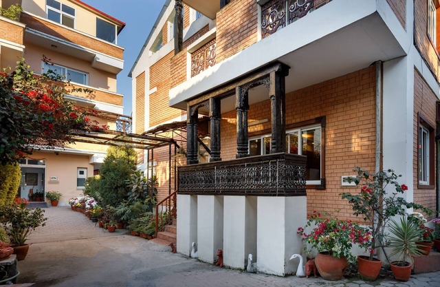 Shaligram Hotel & Spa