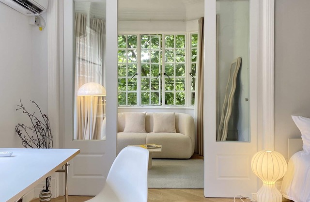 Shanghai Hills& Art Suite 14