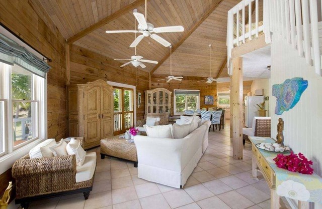 Shangri-La, Bahamas Tropical Beach Villa, Océano Atlántico