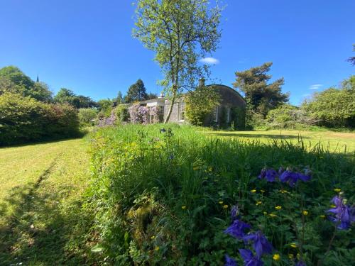 Shannon River House & Gardens