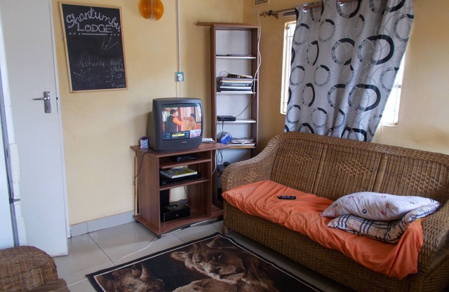 Shantumbu Lodge