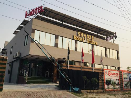 Shanze Hotel And Suites