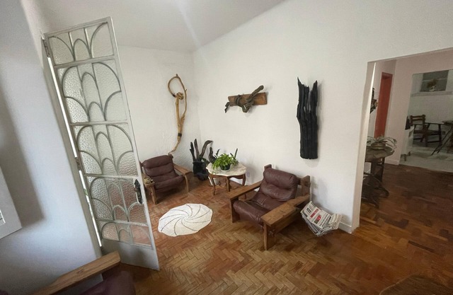 Shared house with parking space in downtown Juiz de Fora