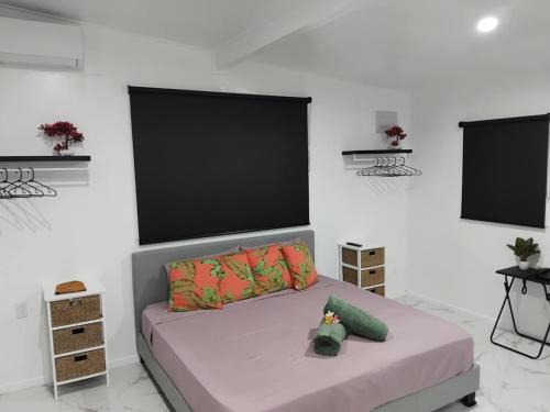 Sharnyta's Studio Aitutaki