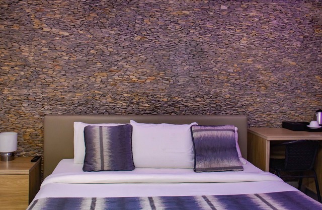 Shartell Hotels Jos