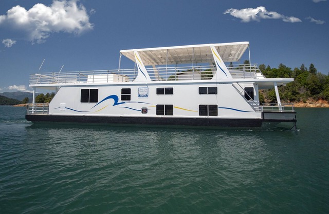 Casa flotante Sumerset de Shasta Marina