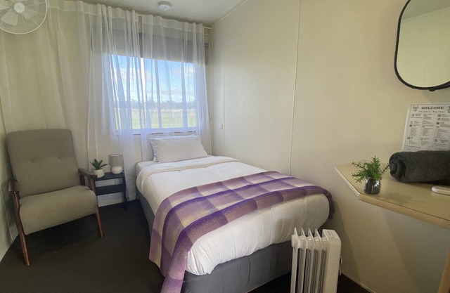 Shearer's Shacks with shared bathroom, free wifi