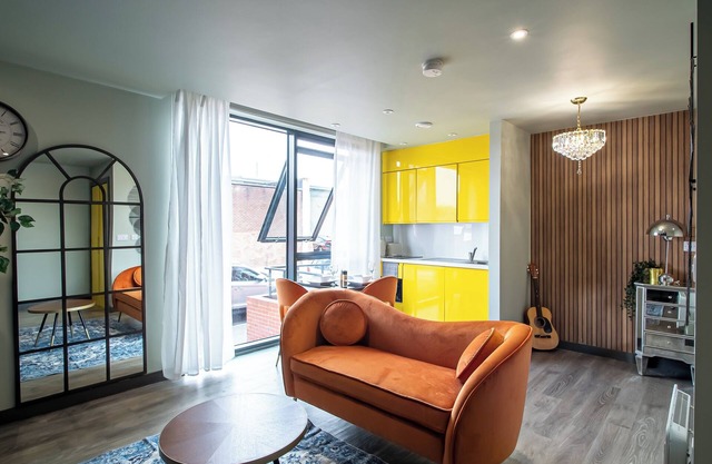 Sheffield City Escape - Modern Apartment