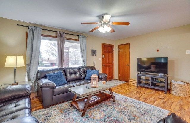 Shell Knob Home w/ Fire Pit, Near Table Rock Lake!