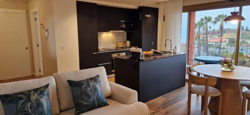 Shell Living - KOS
