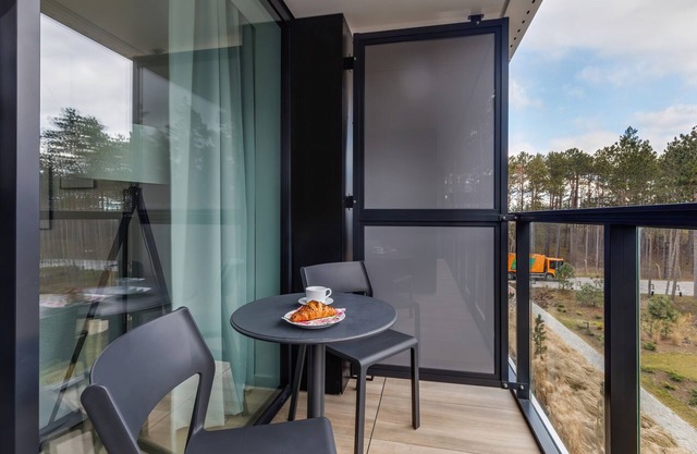 Shellter Apartment Rogowo by Renters