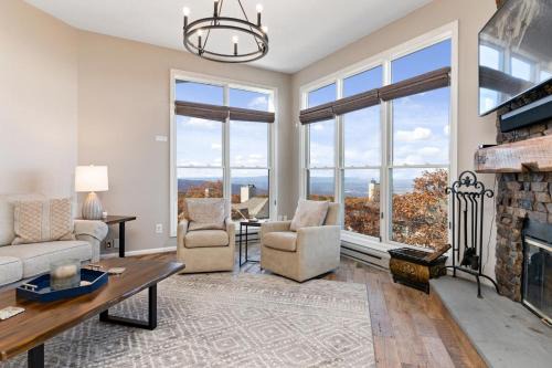 Shenandoah Ridge 02 with Wintergreen Advantage