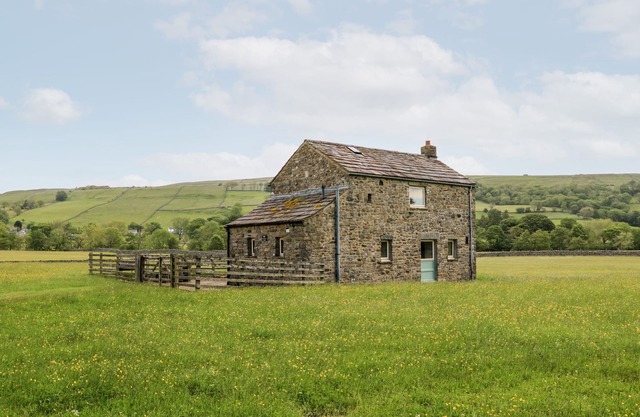 CASA DEL PASTOR, admite mascotas, con un jardín en Holwick, Ref 609