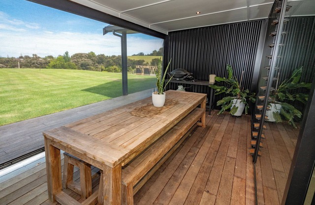 Shepherds Lodge