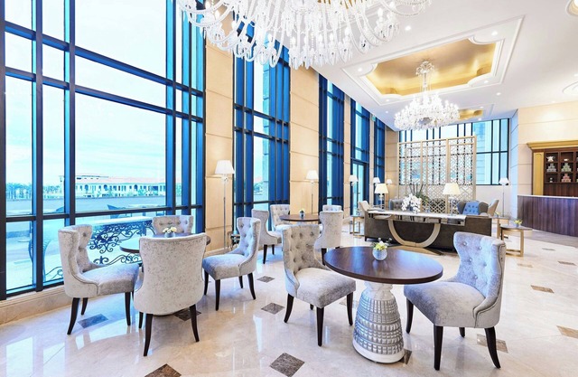 Sheraton Grand Danang Beach Resort & SPA