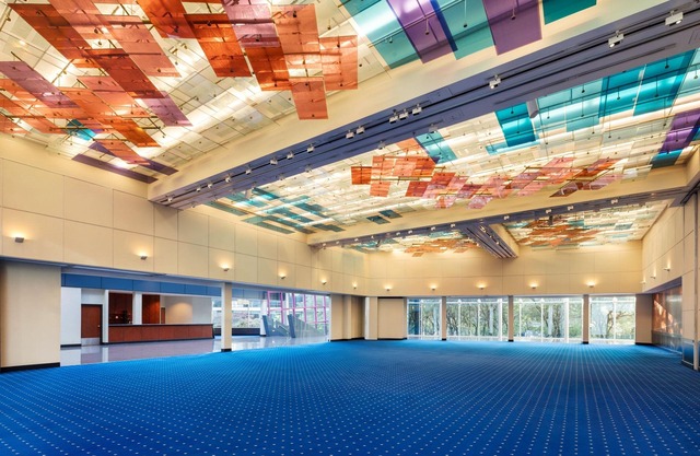 Sheraton Vancouver Wall Centre
