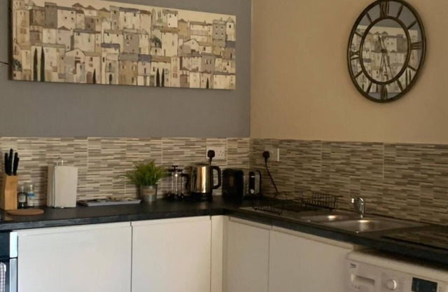 Sherwood- Nottingham Castle- Contractors- Free Parking- Long and Short Stays