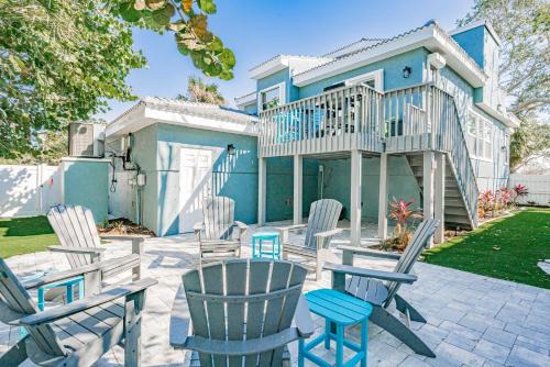 Shes A Shore Thing House