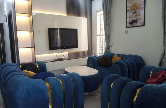 Shimawa-Apartment-Sleeps2-Parking-24/7Security